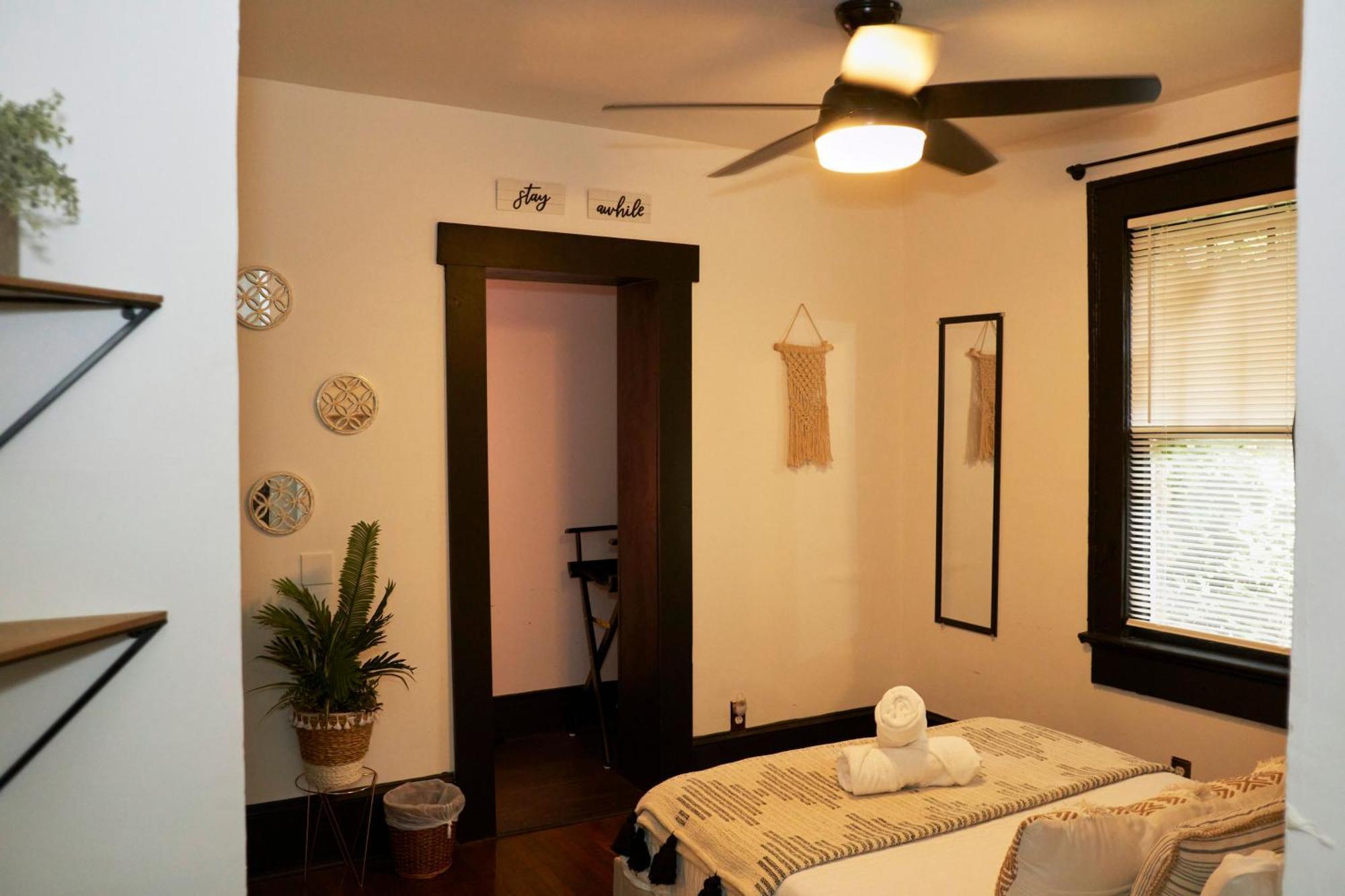 Cozy Atl Getaway - 5 Min From Airport & Downtown Villa Atlanta Buitenkant foto